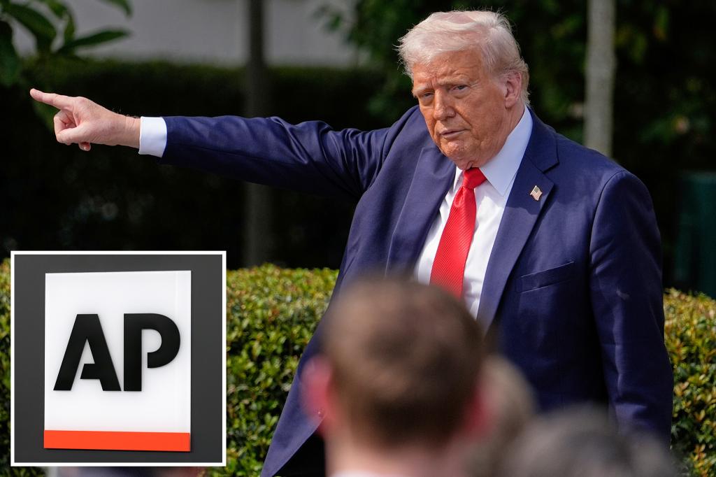 AP claims it was again ‘blocked’ from Trump’s Oval Office amid court order to restore access