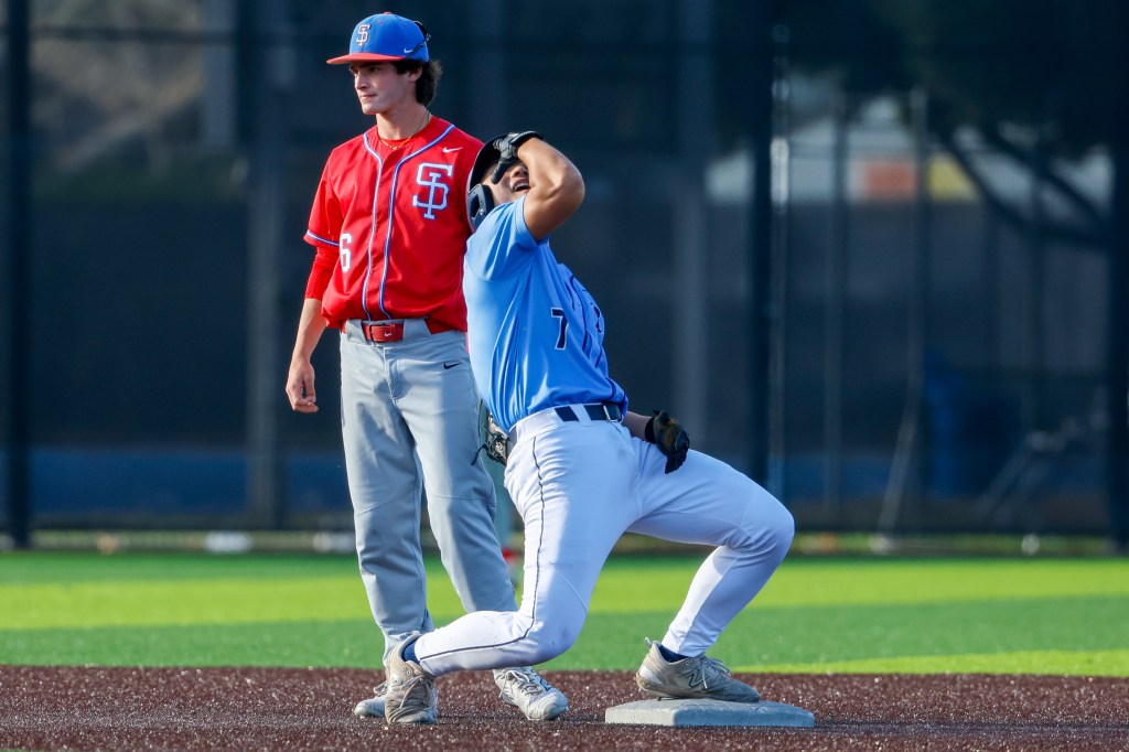 With aid of early error, Bellarmine edges St. Ignatius in tight WCAL pitchers’ duel in San Jose