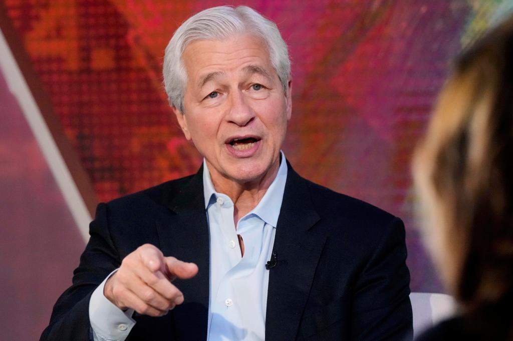 JPMorgan’s Dimon warns US faces ‘considerable turbulence’ amid trade war threats