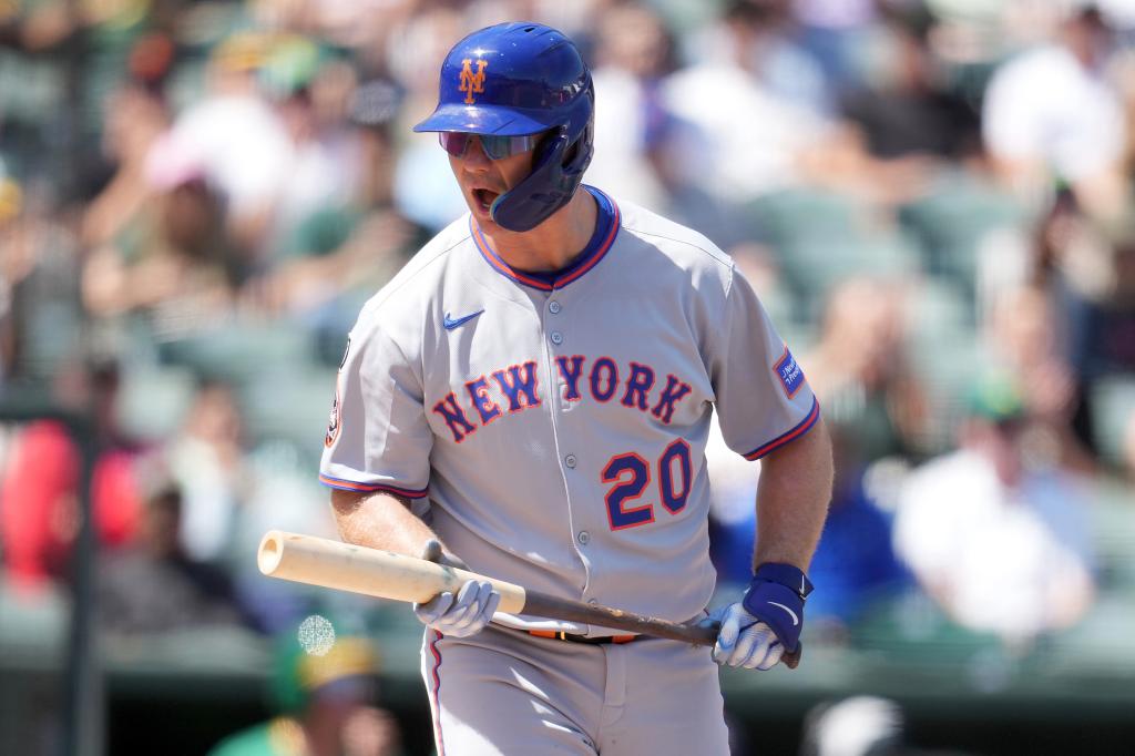 Pete Alonso can’t carry Mets again in frustrating loss to A’s